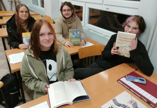 Kolejne spotkanie Młodzieżowego Klubu Historycznego