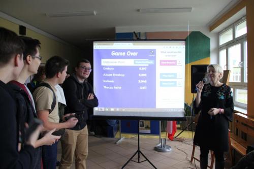 Kahoot o patronach suwalskich ulic