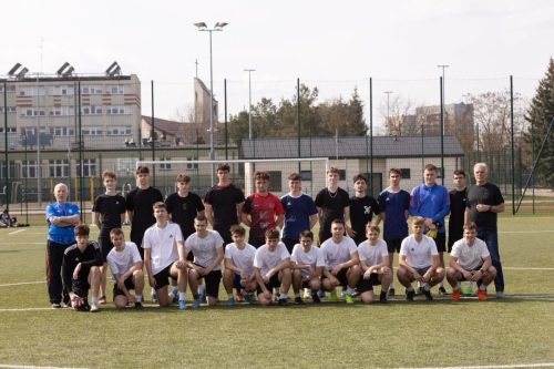 Maturzyści vs. Reszta szkoły 2025